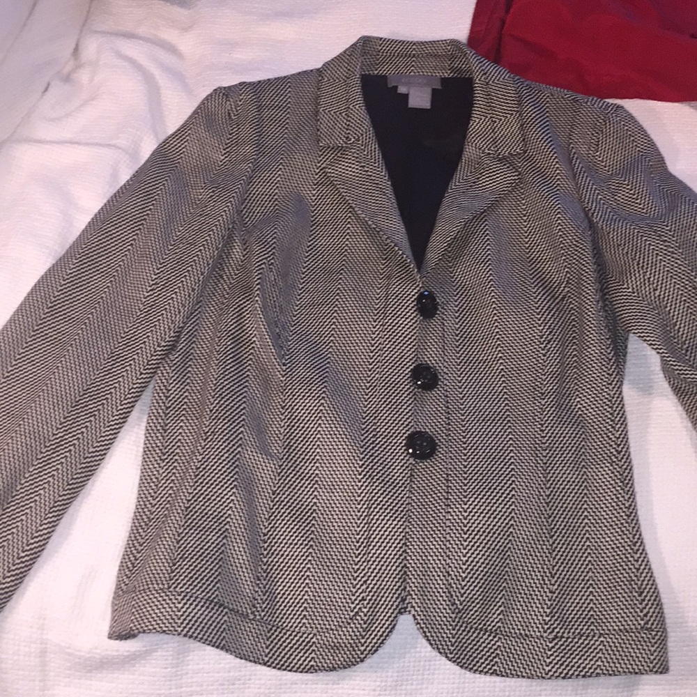 Chevron black and white blazer